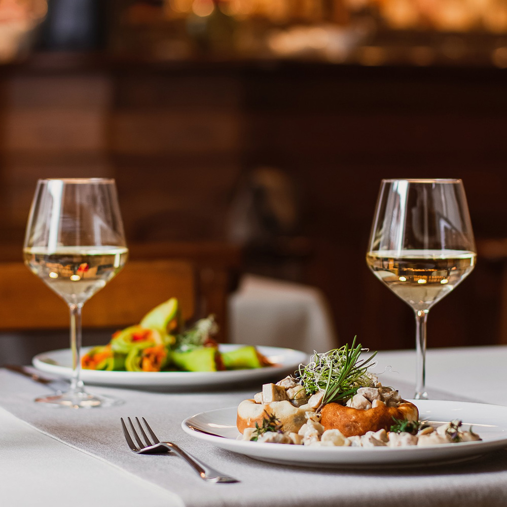 level_about_us_Fine_Dining